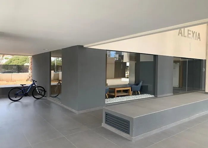 Alexia 1 Apartment *